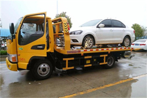 颍东区附近拖车救援24小时服务热线